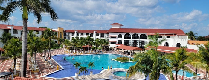 Hotel Cozumel & Resort is one of My travels.