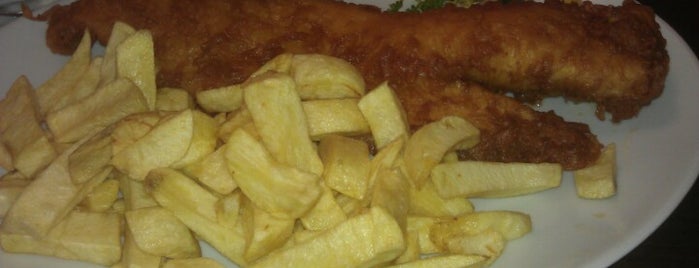 Harpers Fish and Chips is one of Everywhere I've eaten in Scarborough.