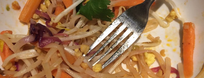 Noodles & Company is one of The 15 Best Places for Russian Food in San Francisco.