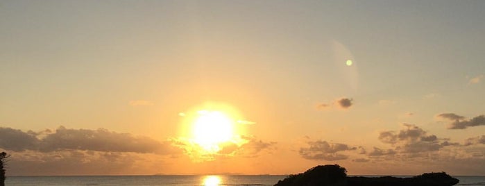 Toguchi Beach is one of okinawa life.