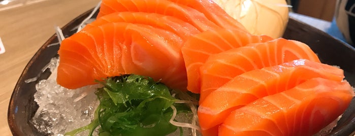 Sushi Shin is one of Lieux sauvegardés par Dee.