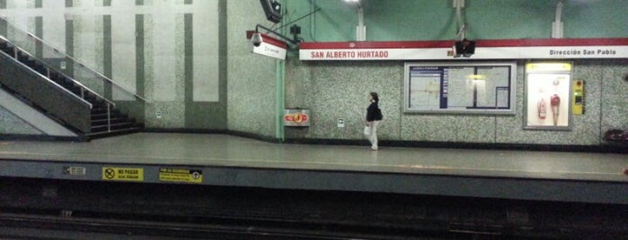 Metro San Alberto Hurtado is one of Metro de Santiago.