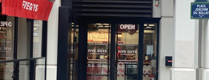 Five Guys is one of Orte, die Nikos gefallen.