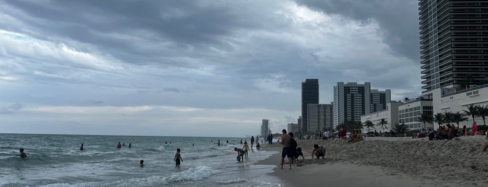 Hallandale Beach is one of Florida.