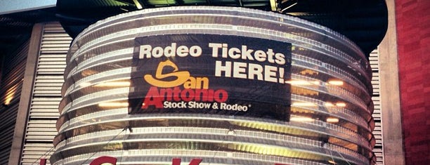 The San Antonio Stock Show & Rodeo is one of ★รคภ ☆คภҭ๏ภเ๏ ★.
