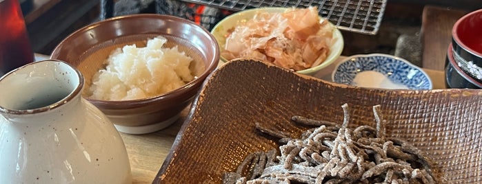 十割そば処 山獲 is one of 行きたい店【和食】.