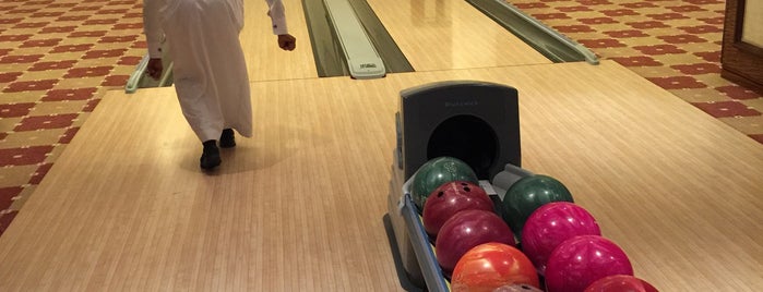 Strike Bowling Alley is one of Queen: сохраненные места.