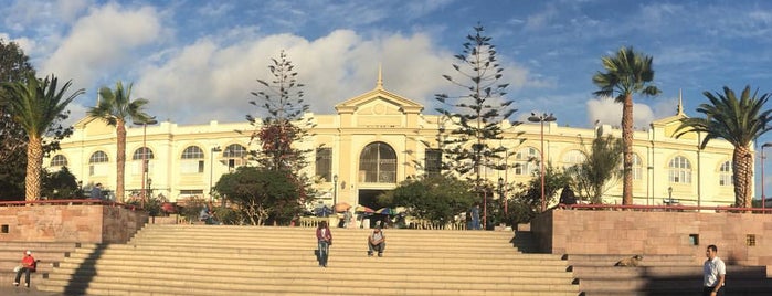 Mercado de antofagasta is one of สถานที่ที่ Jorge ถูกใจ.