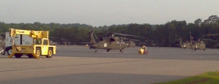 Lowe Field Army Heliport is one of PLACES.
