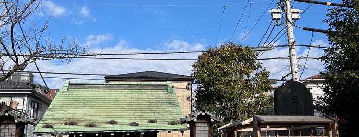 氷川神社 is one of 東京23区(東部除く)の行ってみたい神社.