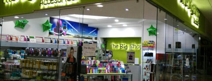 The Big Shop is one of Orte, die Laura gefallen.