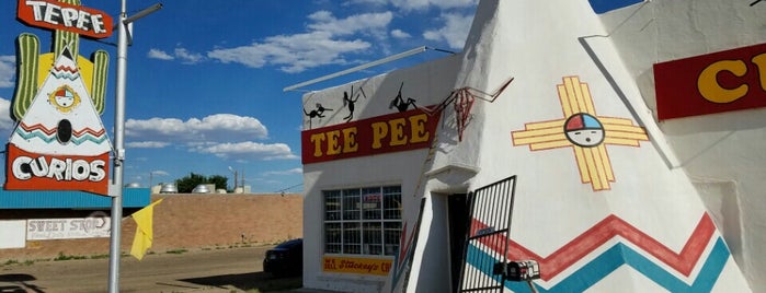 Tee Pee Curios is one of Route 66 Roadtrip.