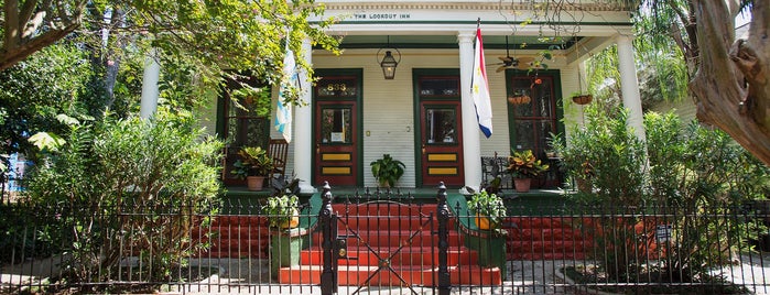 The Lookout Inn is one of New Orleans Pet-Friendly Inns.
