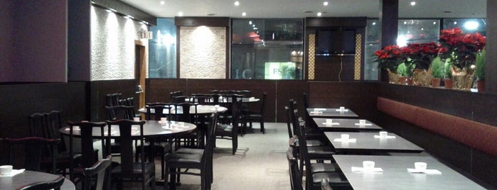 Yueh Tung Chinese Restaurant is one of Gespeicherte Orte von Anil.