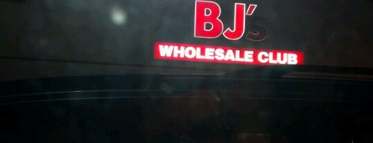 BJ's Wholesale Club is one of Places merchandised/reset/demo vol 2.