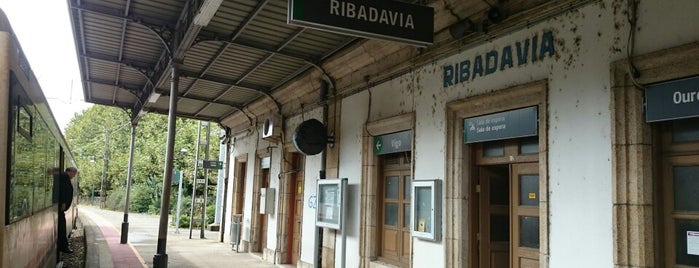 Estación de Ribadavia | ADIF is one of Principales Estaciones ADIF.