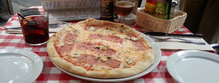 Pizza Paco is one of Posti che sono piaciuti a Timuçin.