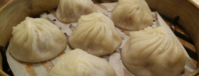 Ding Tai Fung Shanghai Dim Sum 鼎泰豐 is one of Next time in TO.