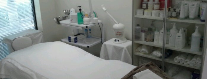 I Like my Health Wellness & Aesthetics Center is one of Dianaさんのお気に入りスポット.