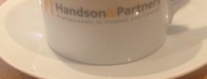 Handson&partners is one of Elkeさんのお気に入りスポット.