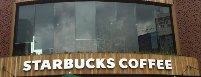 Starbucks is one of Coffee-to-go Shops at District 1, Saigon.