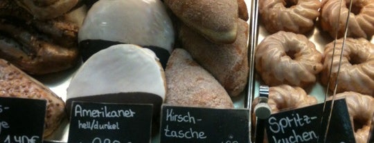 Freundliche Bäckerei is one of สถานที่ที่บันทึกไว้ของ David.