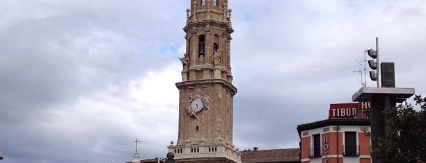 Catedral del Salvador (La Seo) is one of Aragón.