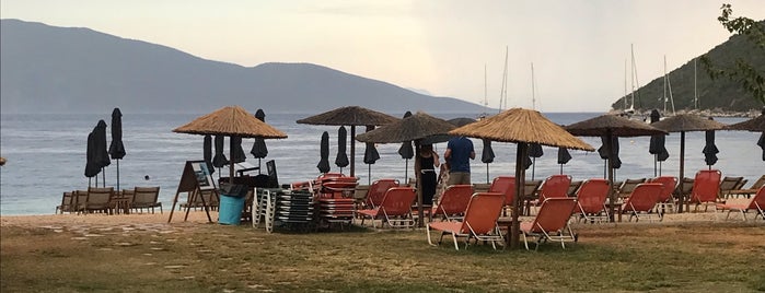 Antisamos Beach Bar is one of Kefalonia.