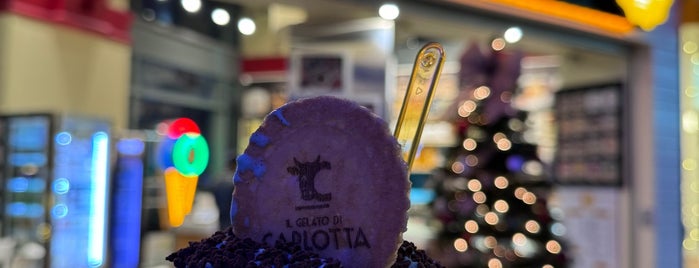 Il Gelato di Carlotta is one of The 15 Best Places That Are Good for Dates in Niagara Falls.