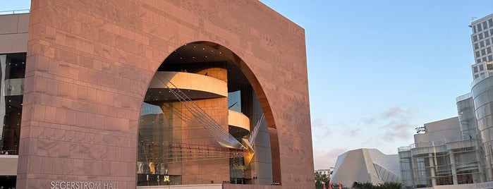 Segerstrom Center for the Arts is one of Theater list.