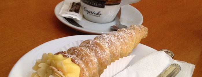 Pasteleria Le Poème is one of Guía Gastronómica de Cádiz.