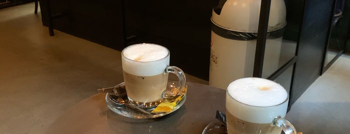 Kadinsky Coffeeshop is one of Amsterdam: I love.