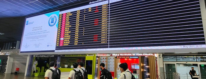 Arrivals Hall is one of Airport.