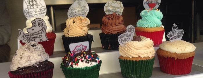 The Yum Yum Cupcake Truck is one of Favorites.