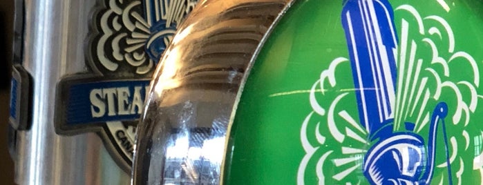 Steam Whistle Brewing is one of Locais curtidos por Jamie.