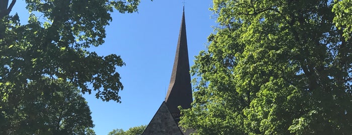 Vaksala kyrka is one of Uppsalas kyrkligheter.