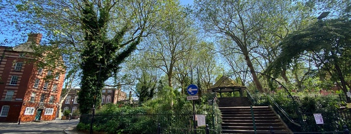 Arnold Circus is one of Harry's to-do list (London).
