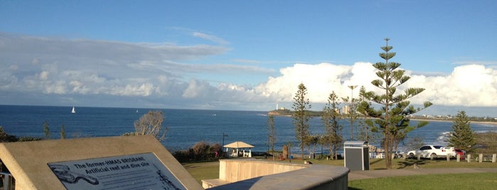 H.M.A.S Brisbane lookout is one of Tempat yang Disukai Anthony.