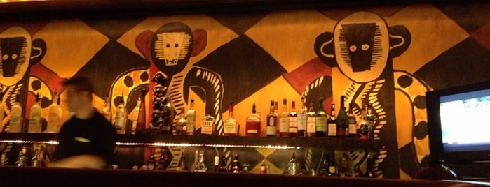 Mizner's Monkey Bar is one of Tempat yang Disukai Darrell.