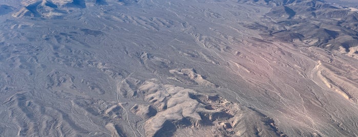 Mojave Desert is one of Lieux qui ont plu à Marlon.