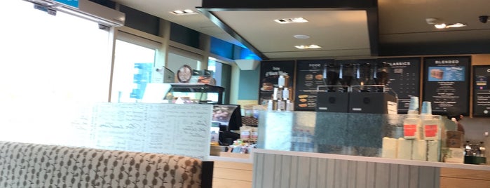Caribou Coffee | كاريبو is one of Mohamedさんのお気に入りスポット.