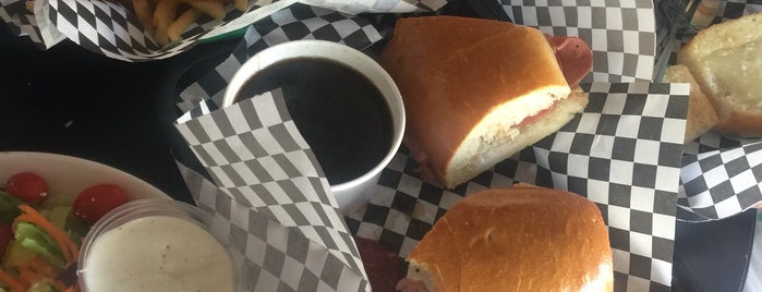 French Dips & More is one of Lieux qui ont plu à Karolina 🦖.