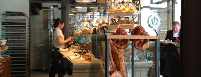 Rudolf Ölz Bäckerei is one of Frühstück!.