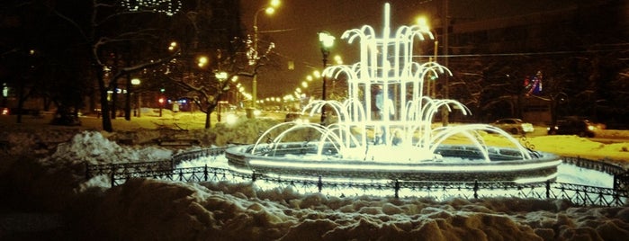 Советская площадь is one of สถานที่ที่ Ayrat ถูกใจ.