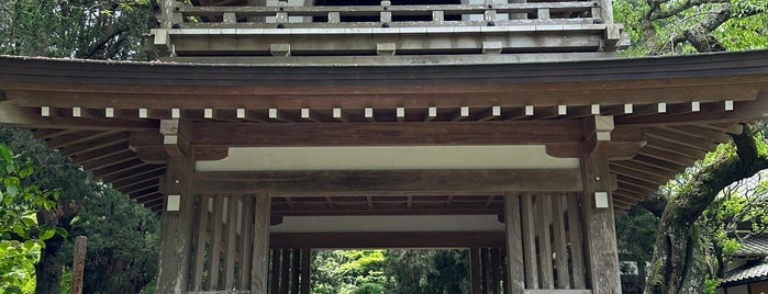 浄智寺 is one of 江の島〜鎌倉〜葉山ポタ♪.