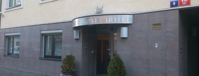 Coronet Hotel is one of Orte, die Lutzka gefallen.
