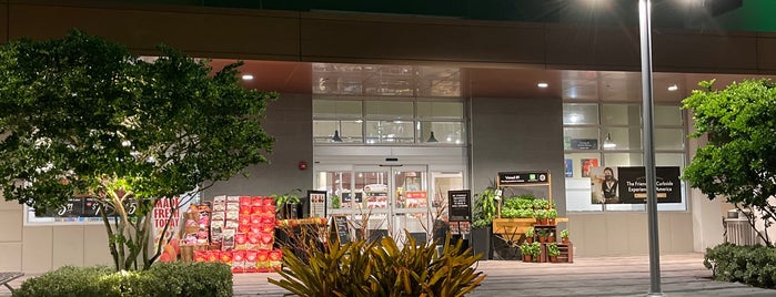 The Fresh Market is one of boca raton.