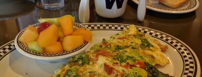 Cozy Corner Diner & Pancake House is one of The 15 Best Places for Omelettes in Chicago.