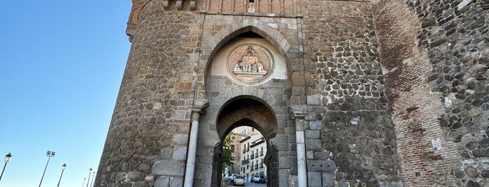 Puerta del Sol is one of Toledo, España.