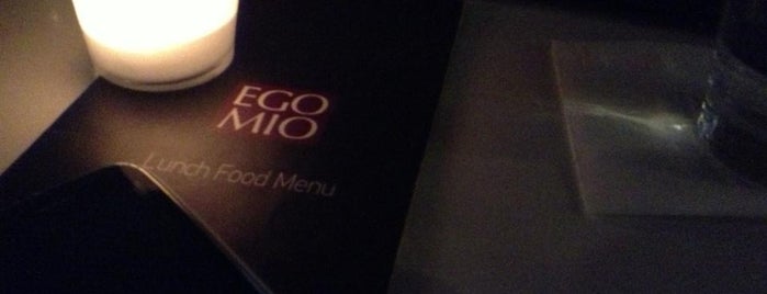 Egomio Aché is one of Athens... for a drink.